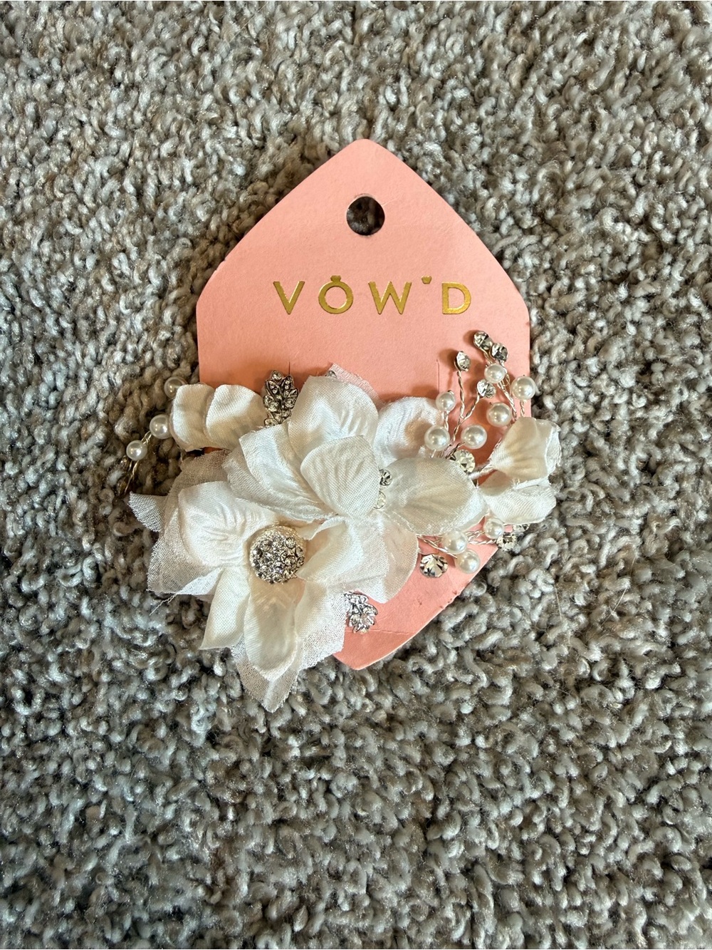 VOW'D Ivory Floral Pearl & Crystal Hair Clip